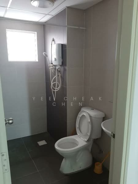 Condominium for Rent at Kiara Residence (Residensi Kiara Jalil 1) - Yee Cheak Chen - Bathroom - PropertyGuru.com.my