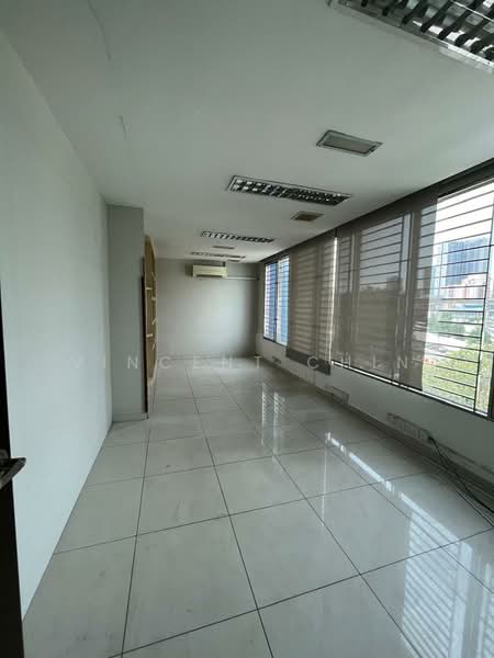 Kedai / Pejabat untuk Dijual di Taman Putra Damai (Ara Damansara) - Vincent Chin - Interior - PropertyGuru.com.my