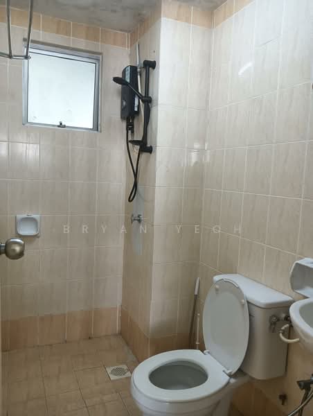 Condominium for Rent at Suriamas - Bryan Yeoh - Bathroom - PropertyGuru.com.my