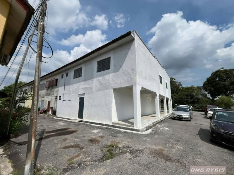 Shop for Sale in Taman Menara Maju (Klang) - Daniel Kok - Exterior - PropertyGuru.com.my
