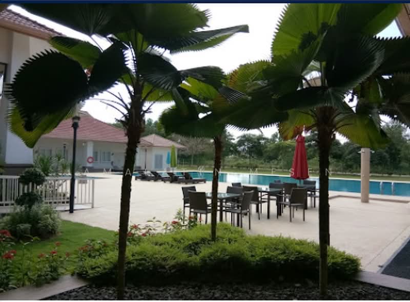 Residential Land for Sale in Mahkota Hills (Lenggeng) - Jamalatin Mesen - Pool - PropertyGuru.com.my