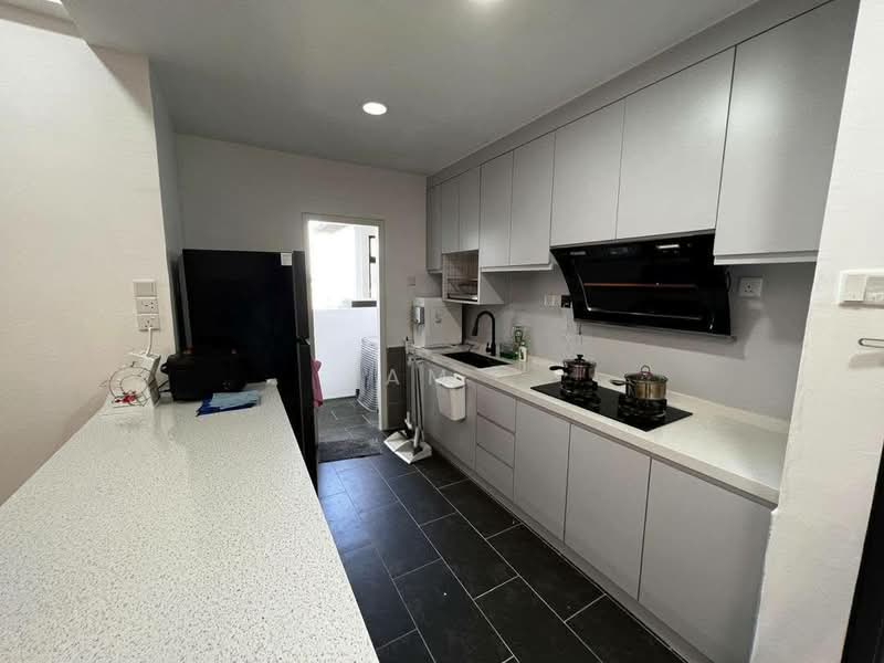 Kondominium untuk Disewa di The Cove Hillside Residence - Sam . - Kitchen - PropertyGuru.com.my