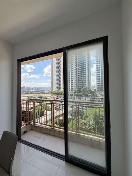 Kondominium untuk Dijual di Royal Domain Sri Putramas 2 - Jaffry Tue - Balcony - PropertyGuru.com.my