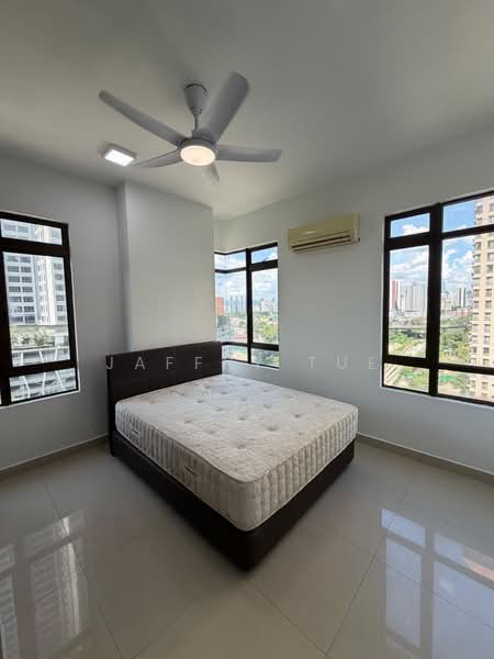 Kondominium untuk Dijual di Royal Domain Sri Putramas 2 - Jaffry Tue - Bedroom - PropertyGuru.com.my