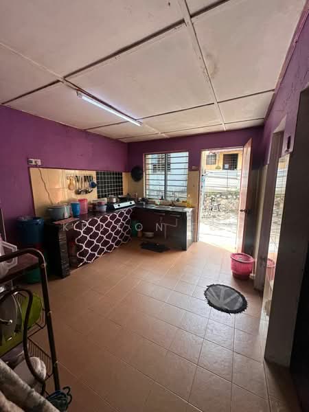 Rumah Teres 2 Tingkat untuk Dijual di Bandar Baru Bukit Beruntung (Serendah) - Kelton Foo - Kitchen - PropertyGuru.com.my
