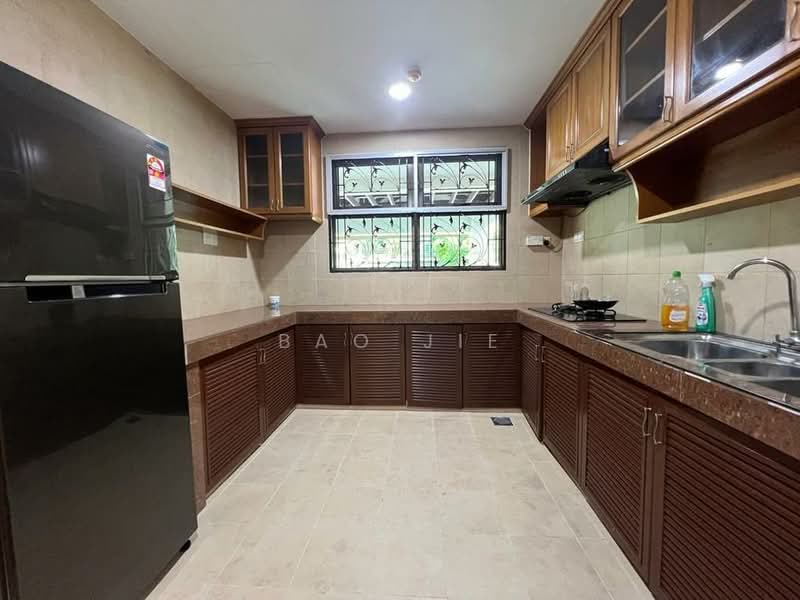 Bungalow for Sale in Mont Kiara (Kuala Lumpur) - Bao Jie - Kitchen - PropertyGuru.com.my