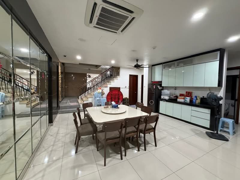 Rumah Teres untuk Dijual di Bukit Rahman Putra (Sungai Buloh) - Alicia Soo - Dining Room - PropertyGuru.com.my