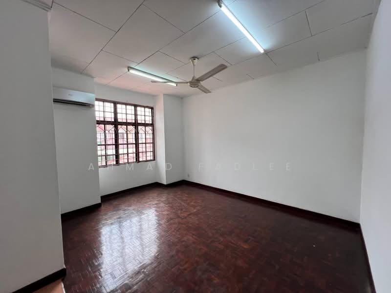 2-storey Terraced House for Sale in Bandar Baru Bangi (Selangor) - Ahmad Fadlee - PropertyGuru.com.my