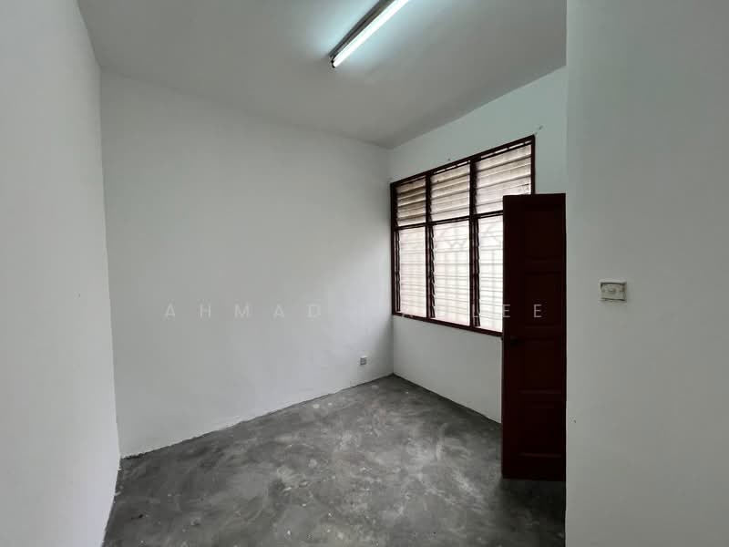 2-storey Terraced House for Sale in Bandar Baru Bangi (Selangor) - Ahmad Fadlee - PropertyGuru.com.my
