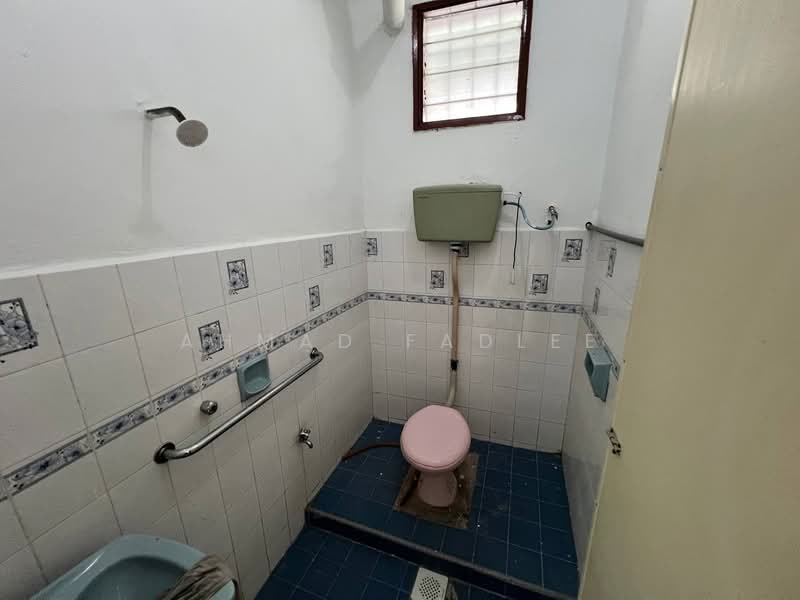 2-storey Terraced House for Sale in Bandar Baru Bangi (Selangor) - Ahmad Fadlee - PropertyGuru.com.my