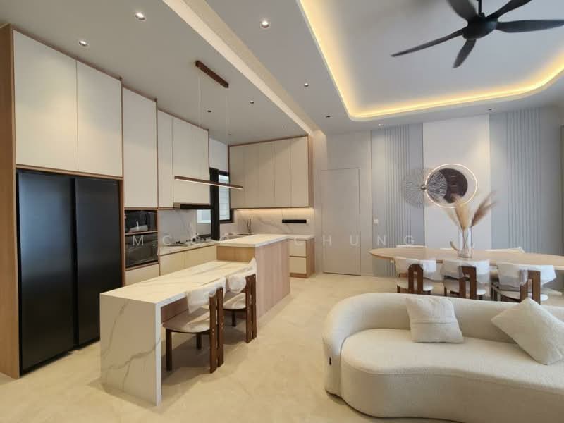 Condominium for Rent at Curvo Residences @ SkyArena - Mccoy Chung - PropertyGuru.com.my
