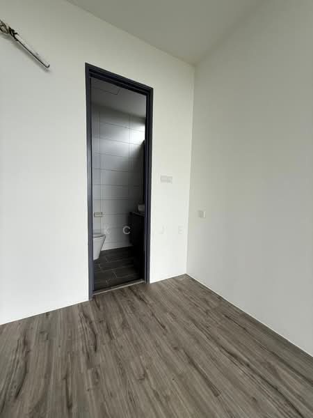 Servis Apartment untuk Dijual di The Podium - KC Jee - PropertyGuru.com.my