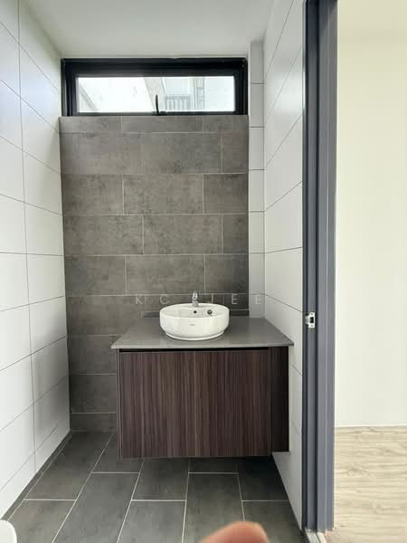 Servis Apartment untuk Dijual di The Podium - KC Jee - PropertyGuru.com.my