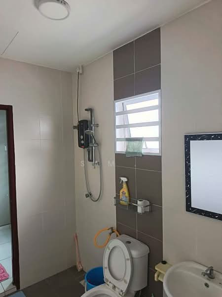 2-storey Terraced House for Sale in Taman Sri Perkasa (Ipoh) - Sam . - Bathroom - PropertyGuru.com.my