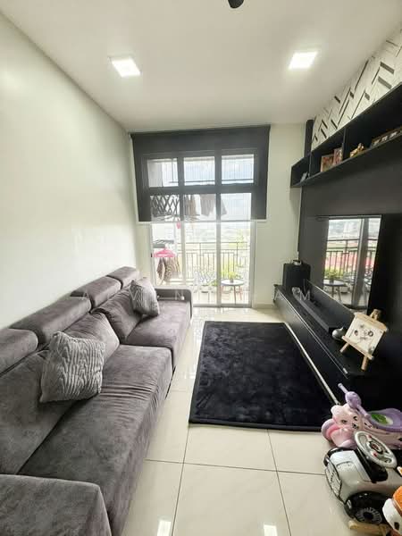 Servis Apartment untuk Dijual di SKS Habitat - Alvin Cham - Living Room - PropertyGuru.com.my