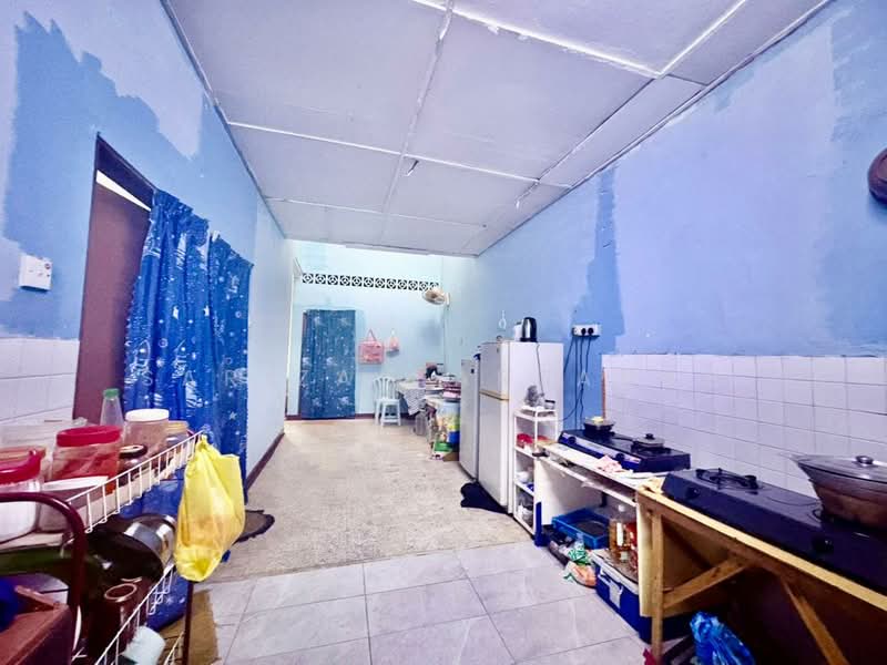 Rumah Teres 1 Tingkat untuk Dijual di Taman Sri Muda (Shah Alam) - Sariza Hartanah - Kitchen - PropertyGuru.com.my