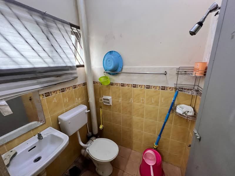 Rumah Teres 2 Tingkat untuk Dijual di Taman Desa Serdang (Seri Kembangan) - Ahmad Fadlee - PropertyGuru.com.my