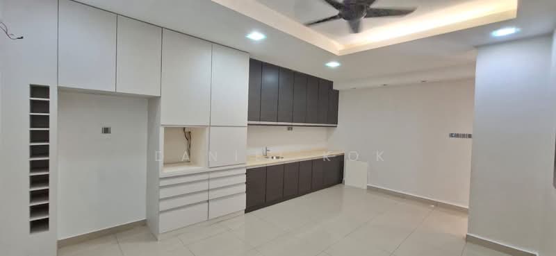 2-storey Terraced House for Sale in Ambang Botanic (Klang) - Daniel Kok - Kitchen - PropertyGuru.com.my