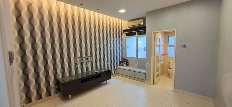 2-storey Terraced House for Sale in Ambang Botanic (Klang) - Daniel Kok - Living Room - PropertyGuru.com.my