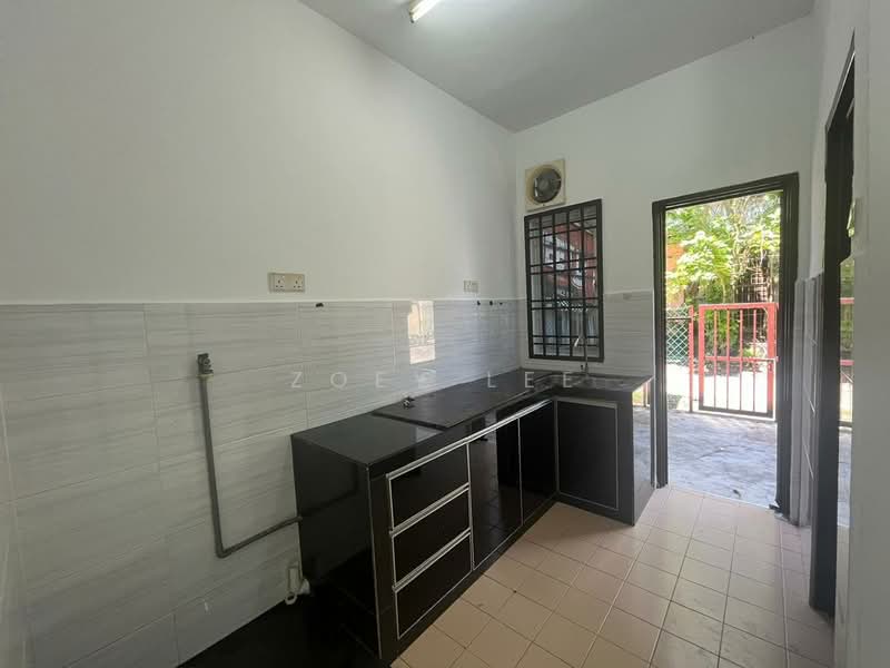 2-storey Terraced House for Sale in Iskandar Puteri (Nusajaya) (Johor) - Zoey Lee - Kitchen - PropertyGuru.com.my
