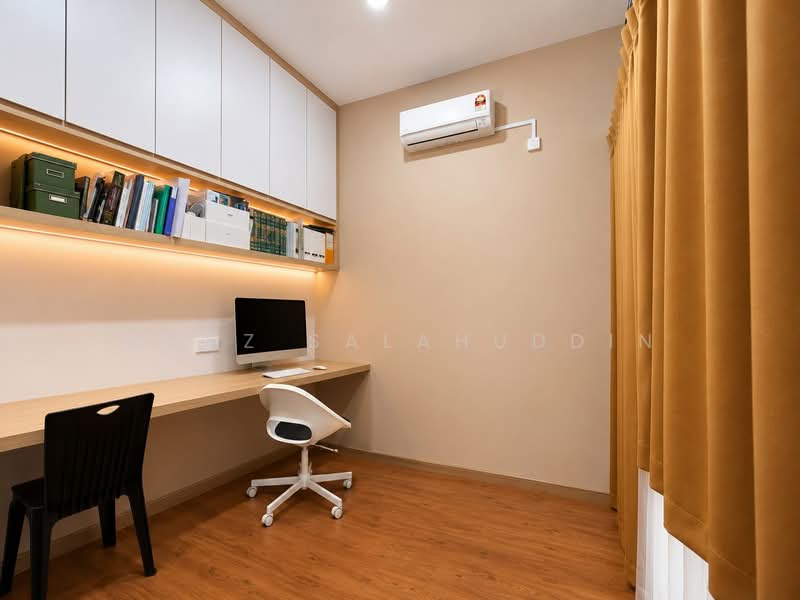 2-storey Terraced House for Sale in Setia Alam ( Anjung Sari) (Setia Alam) - Mudz Salahuddin - Study - PropertyGuru.com.my