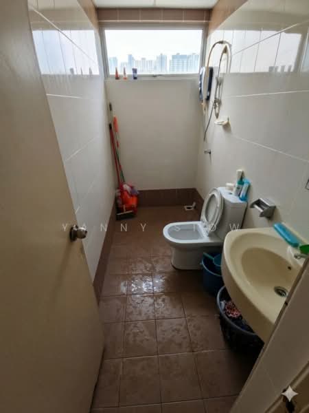 Condominium for Sale at Platinum Hill PV 2 - Yanny Siow - Bathroom - PropertyGuru.com.my