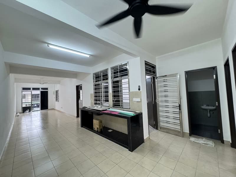 Rumah Bandar untuk Disewa di Skudai (Johor) - Tracy Ong - Living Room - PropertyGuru.com.my