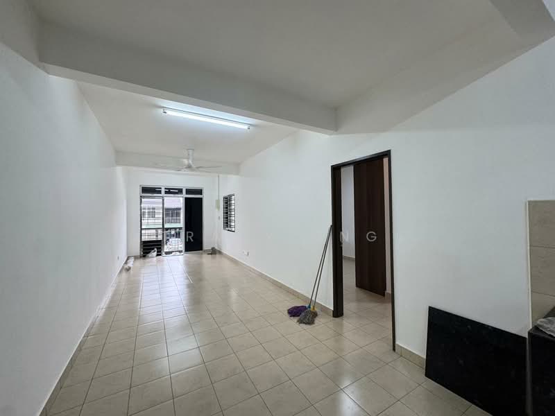 Rumah Bandar untuk Disewa di Skudai (Johor) - Tracy Ong - Living Room - PropertyGuru.com.my