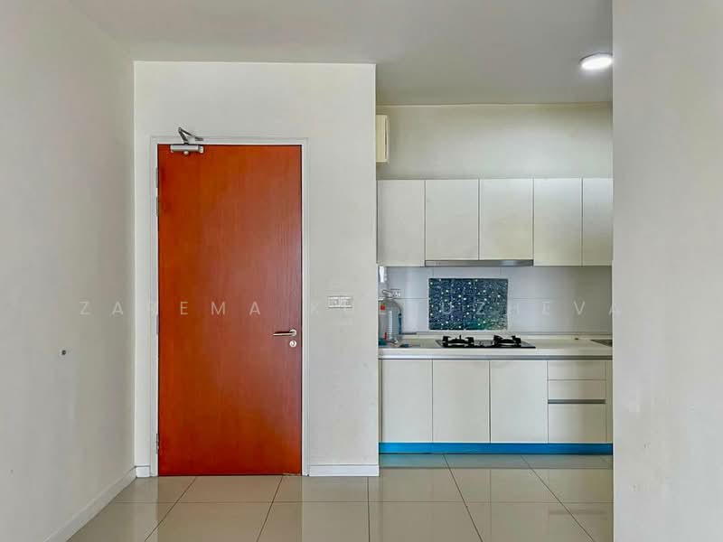 Kondominium untuk Dijual di The Greens (Residensi Hijauan) @ Subang West - Zarema Kulbuzheva - Kitchen - PropertyGuru.com.my