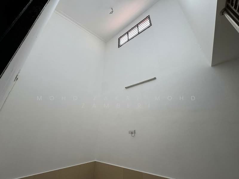 2-storey Terraced House for Sale in Bukit Jelutong (Shah Alam) - Mohd Zakri Mohd Zamberi - Interior - PropertyGuru.com.my