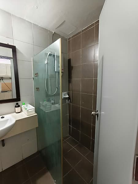 Apartment for Rent at Bayu Marina - Kim . - Bathroom - PropertyGuru.com.my