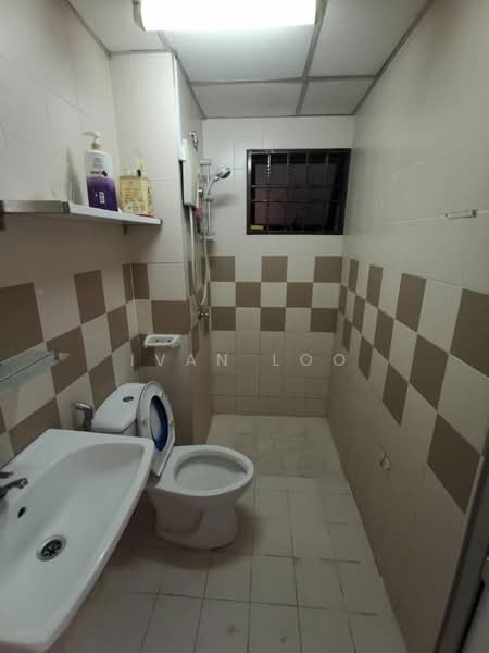 Kondominium untuk Disewa di Royal Domain Sri Putramas 2 - Ivan Loo - Bathroom - PropertyGuru.com.my