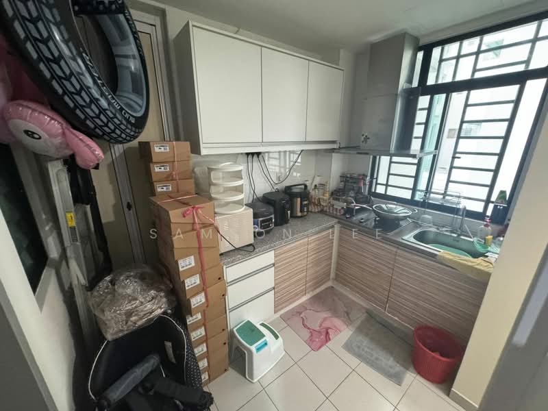 Condominium for Sale at Papillon Desahill Condominium - Samson Lee - Kitchen - PropertyGuru.com.my