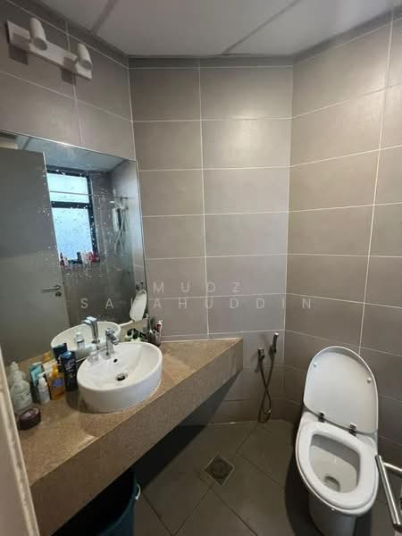Condominium for Sale at Chymes @ Gurney - Mudz Salahuddin - Bathroom - PropertyGuru.com.my