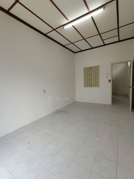 2.5-storey Terraced House for Sale in Taman Menglembu Impiana Adril (Menglembu) - Sam . - Interior - PropertyGuru.com.my