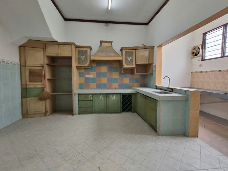 2.5-storey Terraced House for Sale in Taman Menglembu Impiana Adril (Menglembu) - Sam . - PropertyGuru.com.my