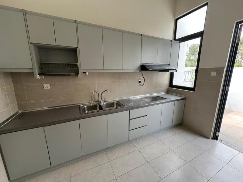 3-storey Terraced House for Sale in Taman Melawati (Ulu Kelang) - YK. Ho - Kitchen - PropertyGuru.com.my