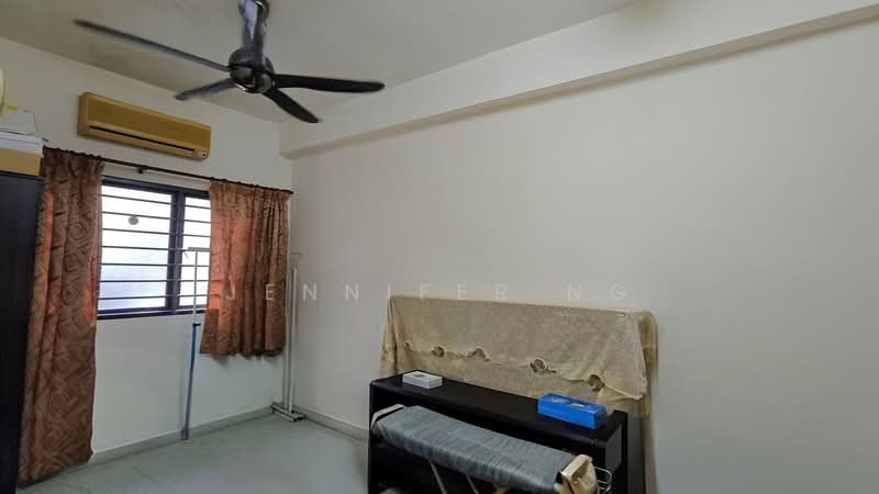 Rumah Teres 2 Tingkat untuk Dijual di Usj 3 (Subang Jaya) - Jennifer Ng - Bedroom - PropertyGuru.com.my