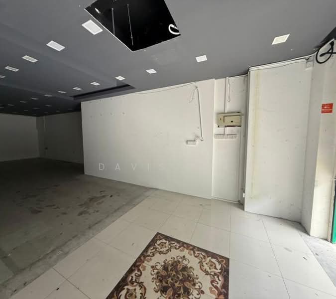 Kedai untuk Disewa di Rimba Jaya (Shah Alam) - Davis Ong - Interior - PropertyGuru.com.my