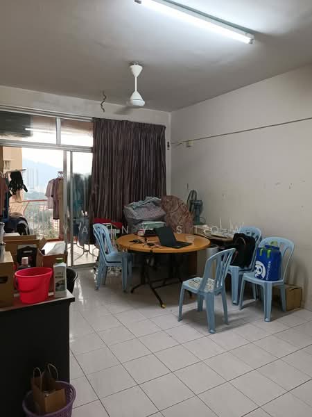Kondominium untuk Dijual di Wangsa Metroview - Yanny Siow - Living Room - PropertyGuru.com.my