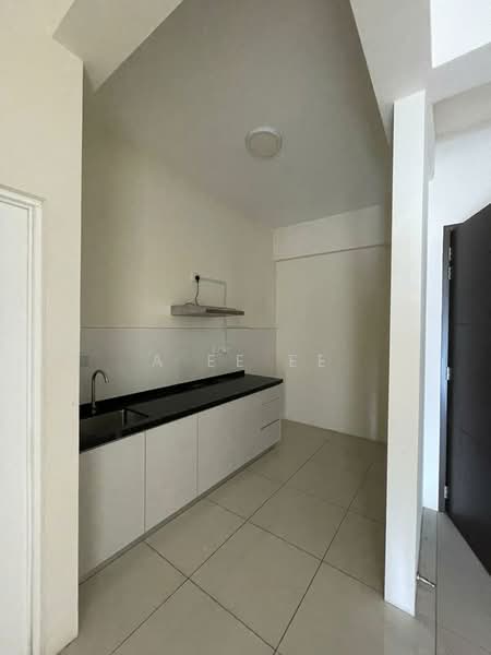 Servis Apartment untuk Disewa di Straits Garden Residence - A Ee Ee - Kitchen - PropertyGuru.com.my