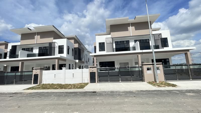 Rumah Kluster untuk Dijual di Bukit Indah (Iskandar Puteri (Nusajaya)) - Derrick Wong - Exterior - PropertyGuru.com.my
