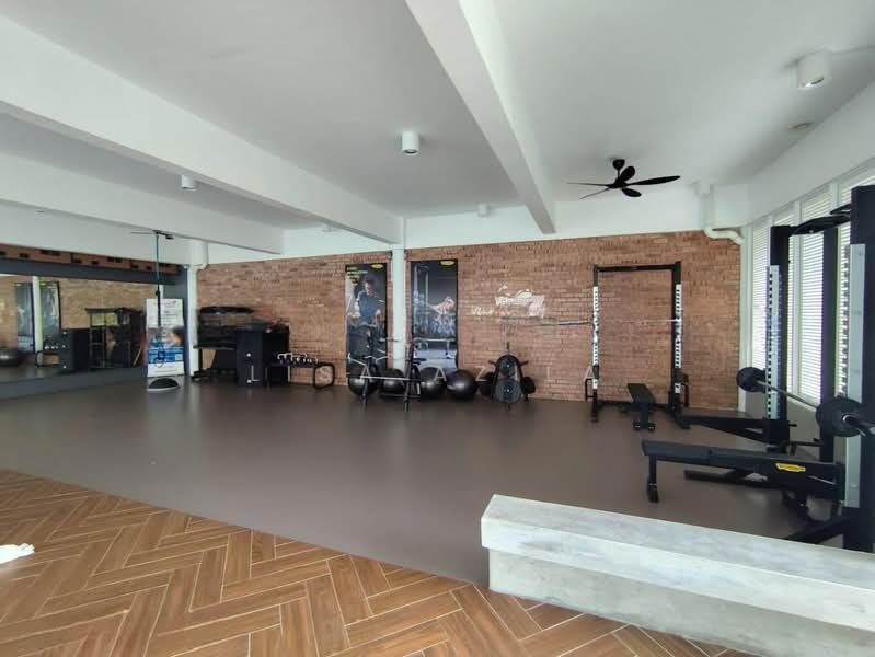 Apartment for Sale at Tangerine Suites - Lisa Azila - Gym - PropertyGuru.com.my