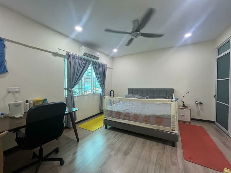 Rumah Teres 2 Tingkat untuk Dijual di Sungai Ara (Penang) - Jerry So - Bedroom - PropertyGuru.com.my
