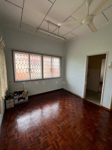Semi-Detached House for Sale in Bukit Beruang (Bukit Baru) - Vinc Pheng - PropertyGuru.com.my