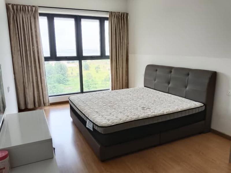 Kondominium untuk Disewa di Bay Point @ Country Garden Danga Bay - Vinz Ang - PropertyGuru.com.my