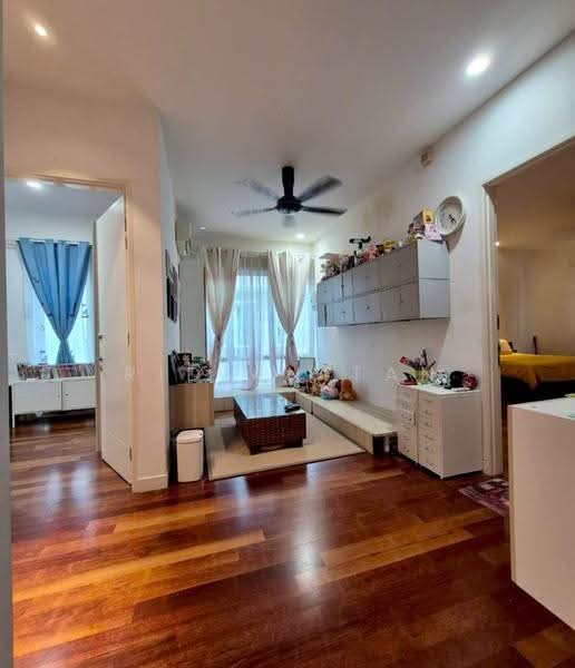 Rumah Berkembar untuk Dijual di Bandar Botanic (Klang) - Ridian Tan - Living Room - PropertyGuru.com.my