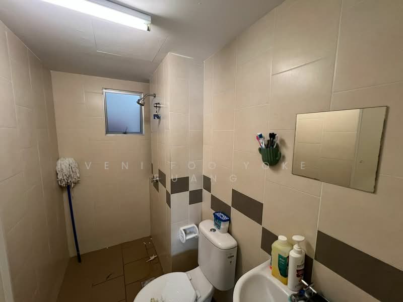 Pangsapuri untuk Dijual di Pangsapuri Seri Mutiara - Veni Foo Yoke Fuang - Bathroom - PropertyGuru.com.my