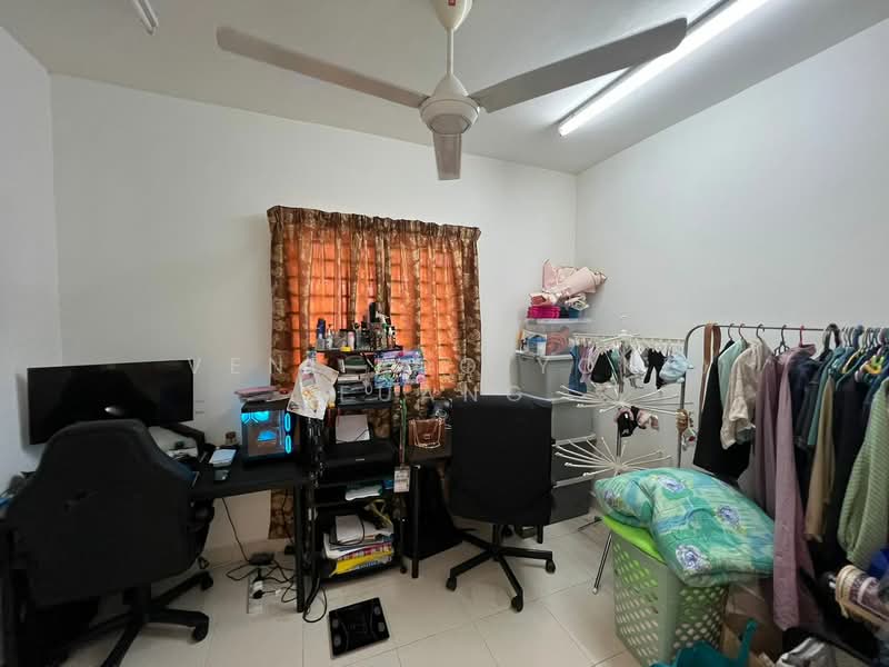 Pangsapuri untuk Dijual di Pangsapuri Seri Mutiara - Veni Foo Yoke Fuang - Study - PropertyGuru.com.my