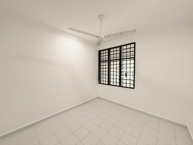 Rumah Teres untuk Dijual di Taman Kota Jaya (Kota Tinggi) - Albert Tey - Interior - PropertyGuru.com.my